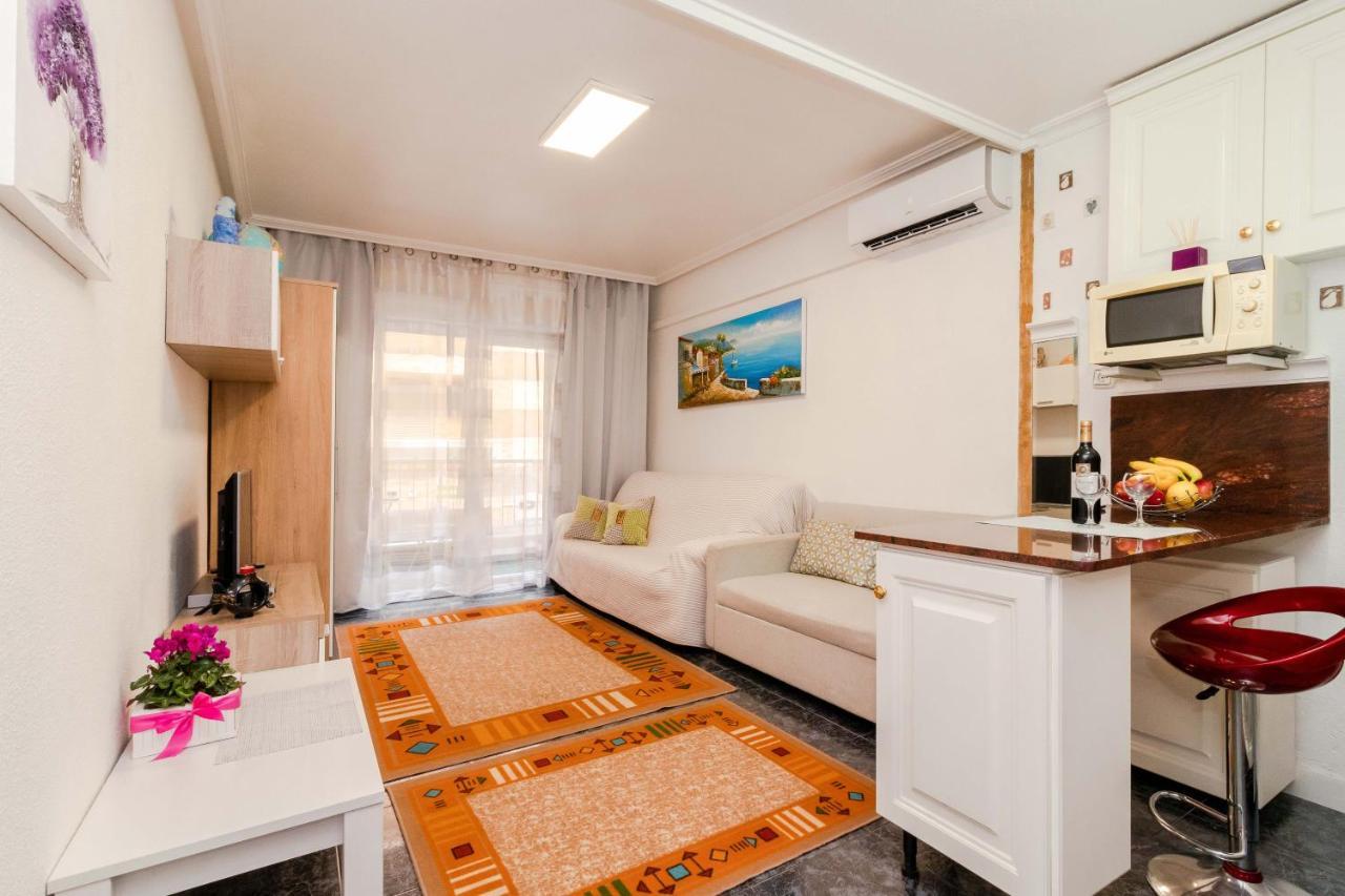Apartamento Playa Del Cura Τορεβιέχα Εξωτερικό φωτογραφία